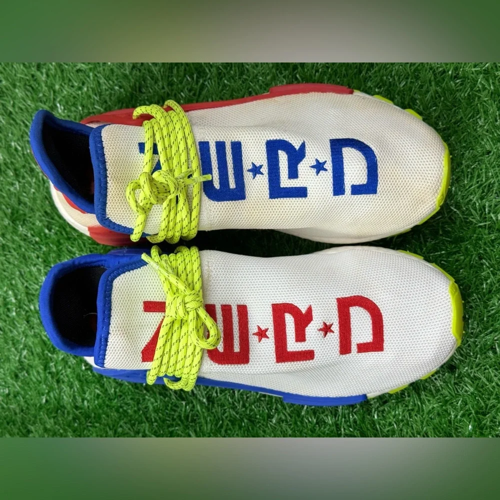 Adidas Pharrell x N.E.R.D. x NMD Human Race(Homecoming) Sneaker -EE6283 Size 9.5